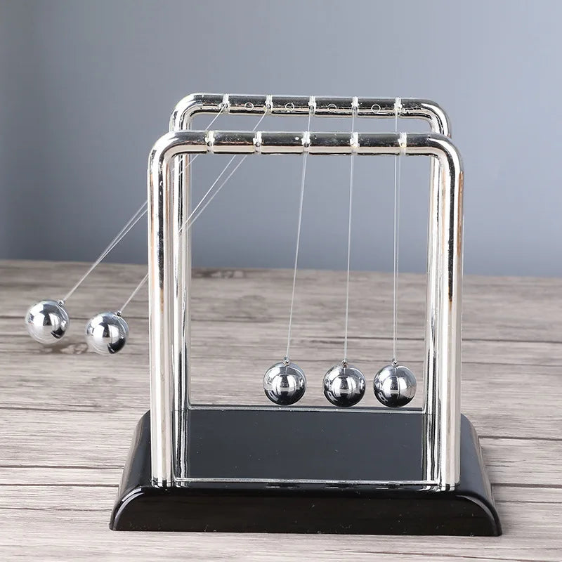 Mini Newton’s Cradle – Steel Balance Ball