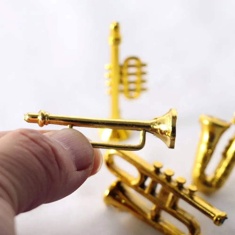 Miniature Musical Instruments Set – 1:12 Scale Piano, Guitar, Violin & More